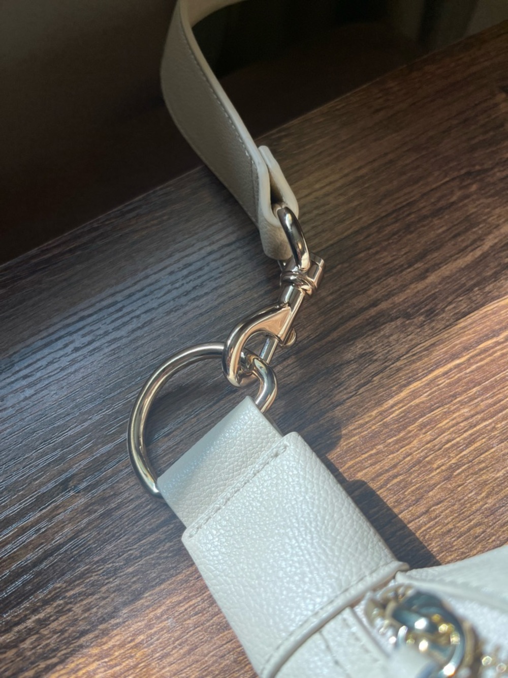 NWOT Rebecca Minkoff Bree Belt Bag Cream Leather with Gold Zip Crossbody - Picture 6 of 8